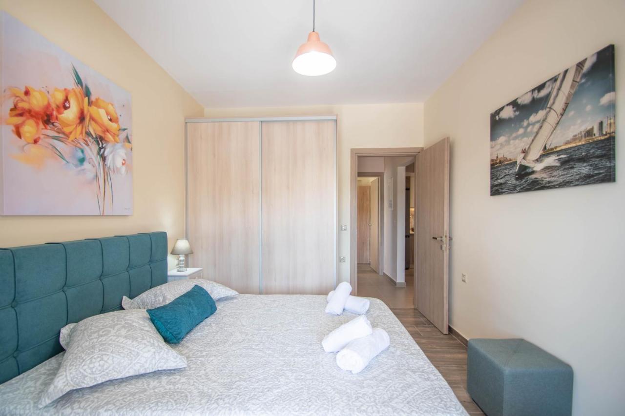 Tina'S Suite By "Elite" Planos  Luaran gambar