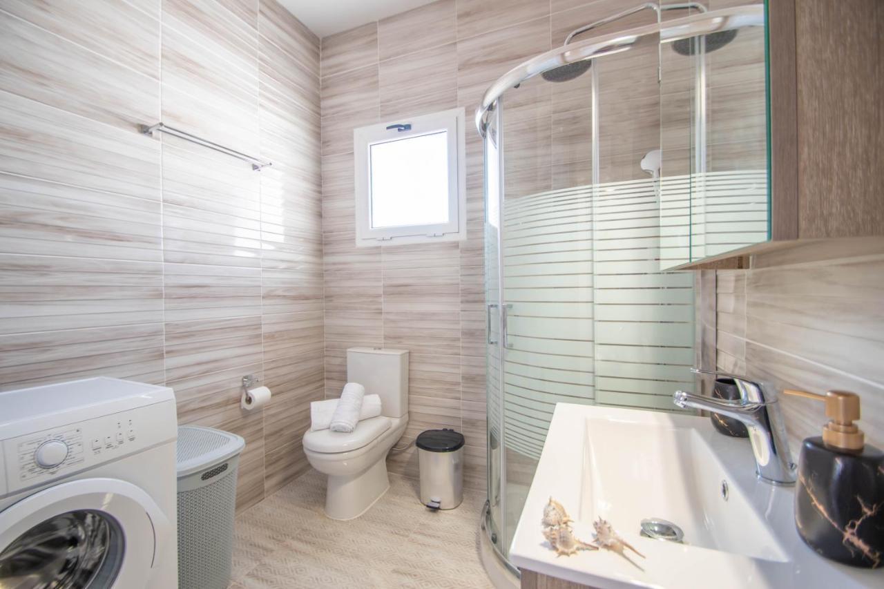 Tina'S Suite By "Elite" Planos  Luaran gambar